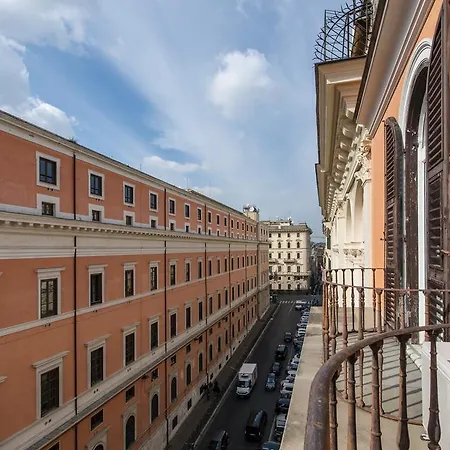Maison Nazionale Luxury Apartmán Řím